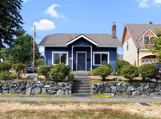 313 E North St, Bellingham, WA 98225