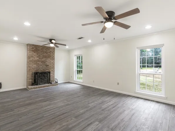 31266 Shannon Dr, Lacombe, LA 70445