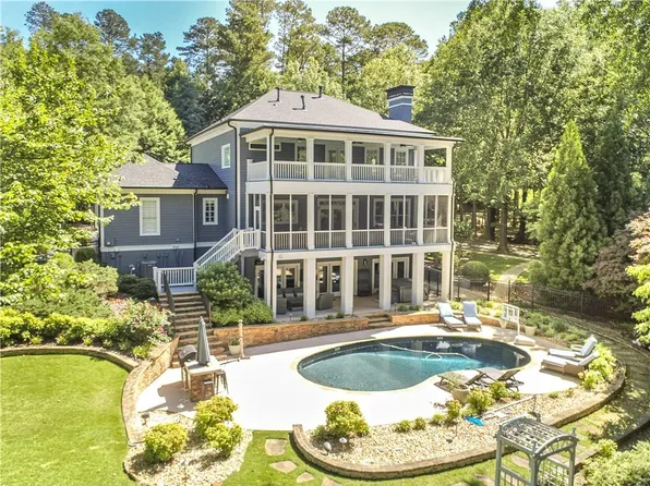 124 N Cove Dr, Peachtree City, GA 30269