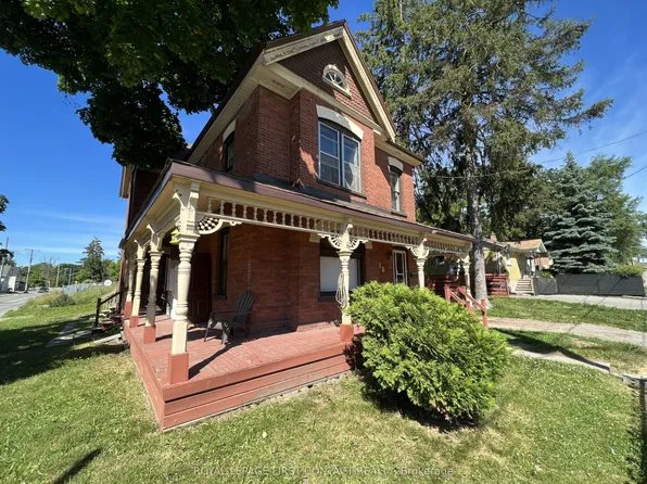 228 Bayfield St #B, Barrie, ON L4M 3B7