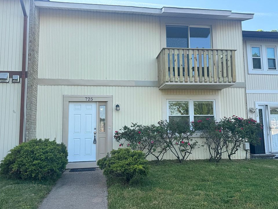 1st image of 725 Alder Cir