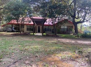 527 Park Rd, Florien, LA 71429