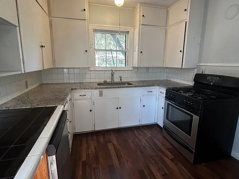 1605 Pearl St #A — Photo 7