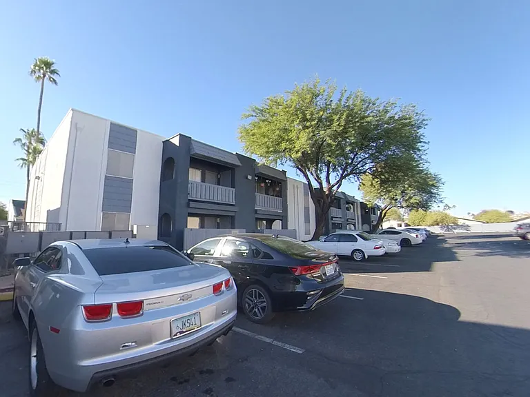 Santuario Apartments — Photo 5