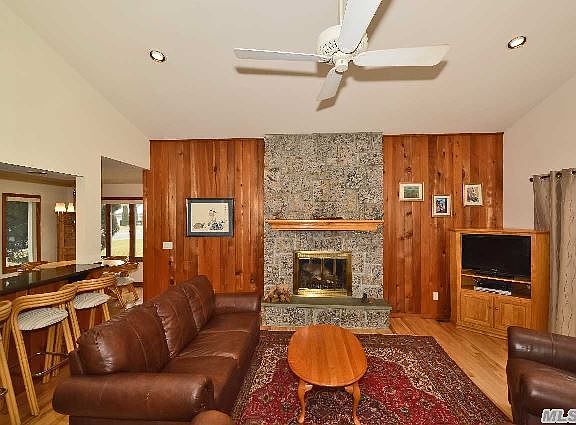 4th image of 12 Sandpiper Ln