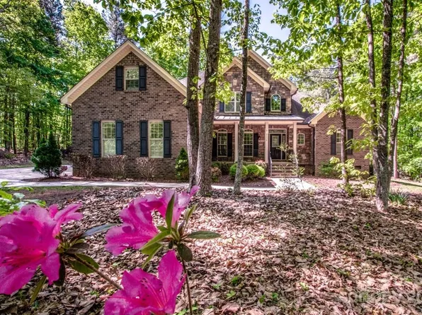 4158 Mineral Ln, Lincolnton, NC 28092