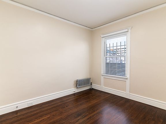 5th image of 916 Pacific Ave APT 12