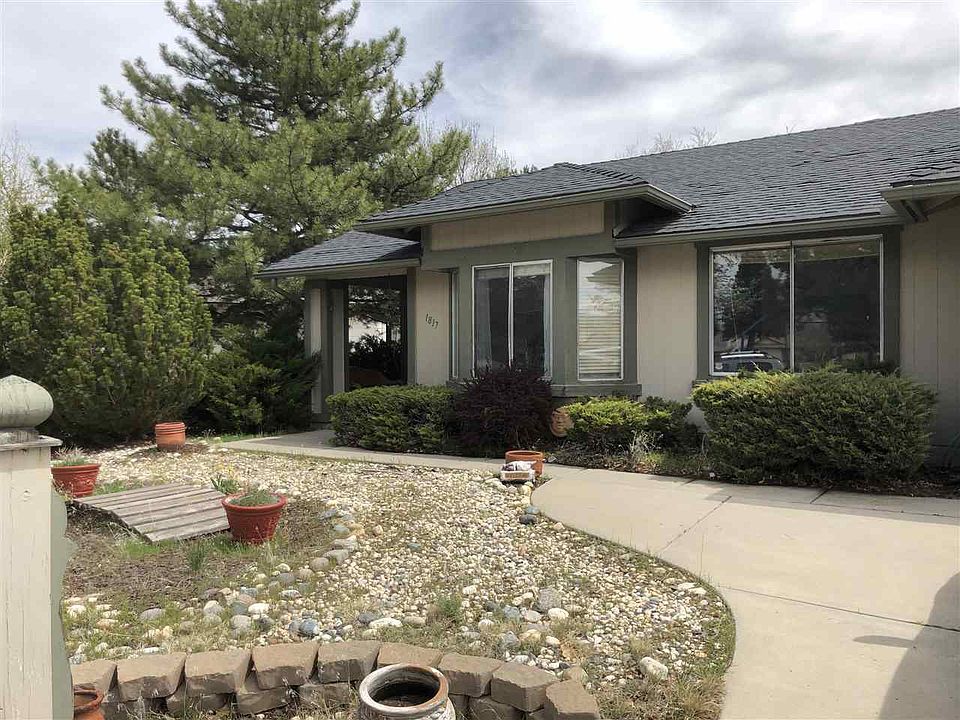 1st image of 1817 Berkshire Dr