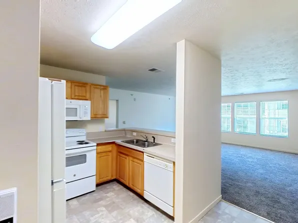 A2 Apartments