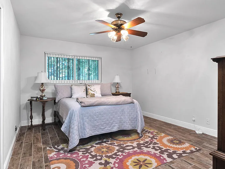 5641 Parkcrest Dr — Photo 31