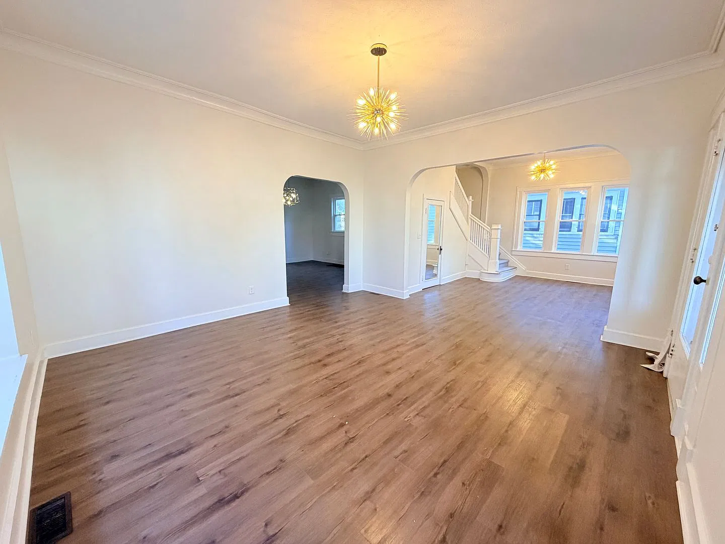 Now Showing: 3 Bedroom/2.5 Bathroom Home Located At 428 N Bancroft St. In Indianapolis, In — Photo 4