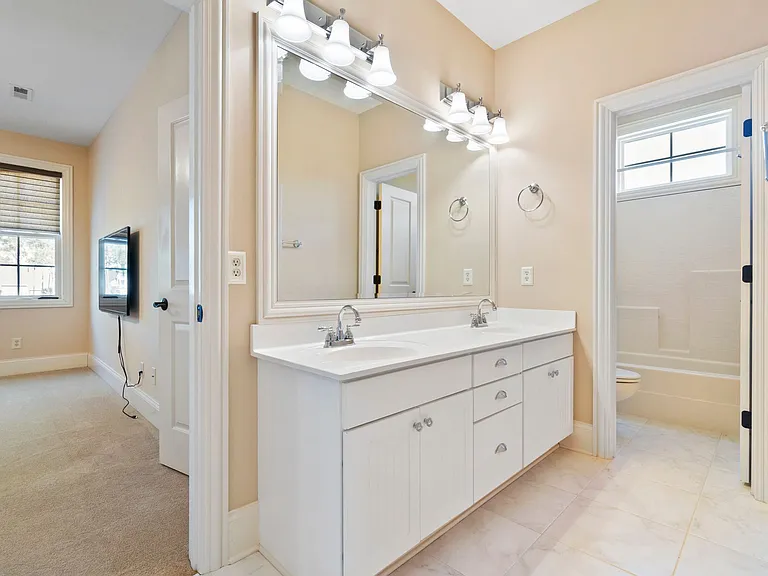 2686 Medina Ct — Photo 84
