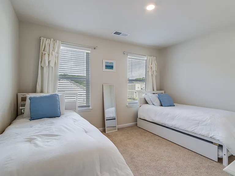 9224 Greenway Trl — Photo 38