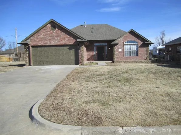 704 N Markwell Ave, Oklahoma City, OK 73127