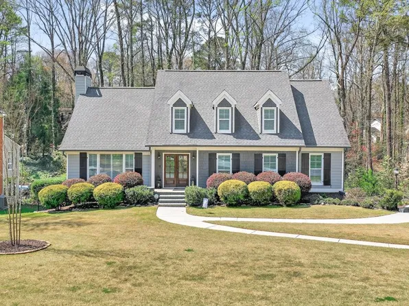 1565 E Bank Dr, Marietta, GA 30068