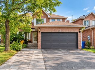 14 Crawford Rose Dr, Aurora, ON L4G 4P2