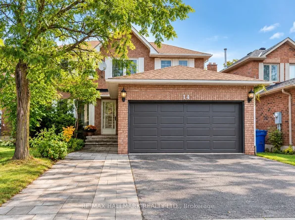 14 Crawford Rose Dr, Aurora, ON L4G 4P2