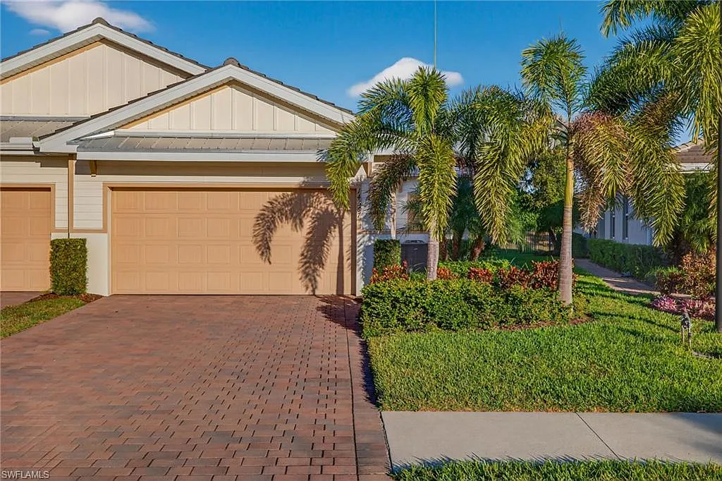 2 bed, 2.0 bath, 1515 sqft, $4,000 — Photo 1