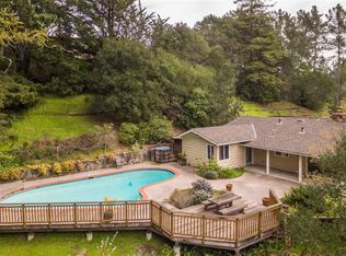 13 Estates Dr, Orinda, CA 94563