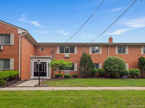 803 Plate St, Rochester, MI