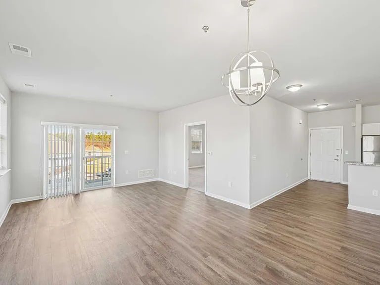 The Residences at Harbor Landing — Photo 8