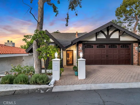 4212 Alhama Dr, Woodland Hills, CA 91364