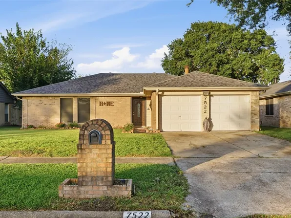 7522 Shoshone Dr, Baytown, TX 77521