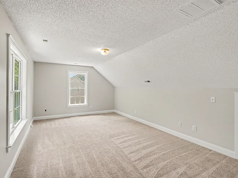 1919 Olsen Ln — Photo 13