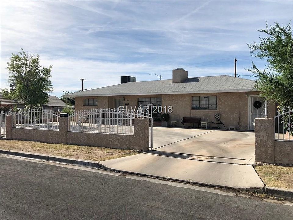 1st image of 1820 Poplar Ave