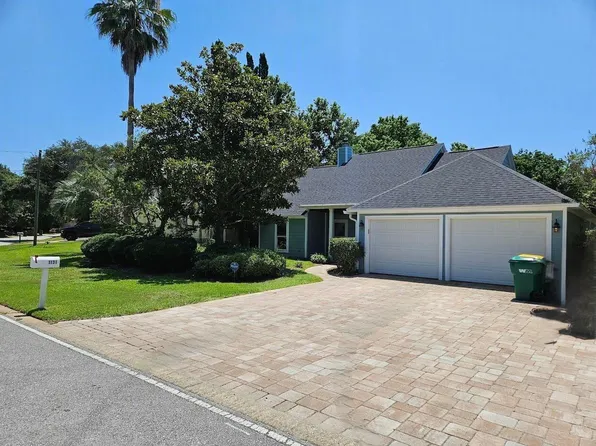 1131 Bay Ct, Destin, FL 32541