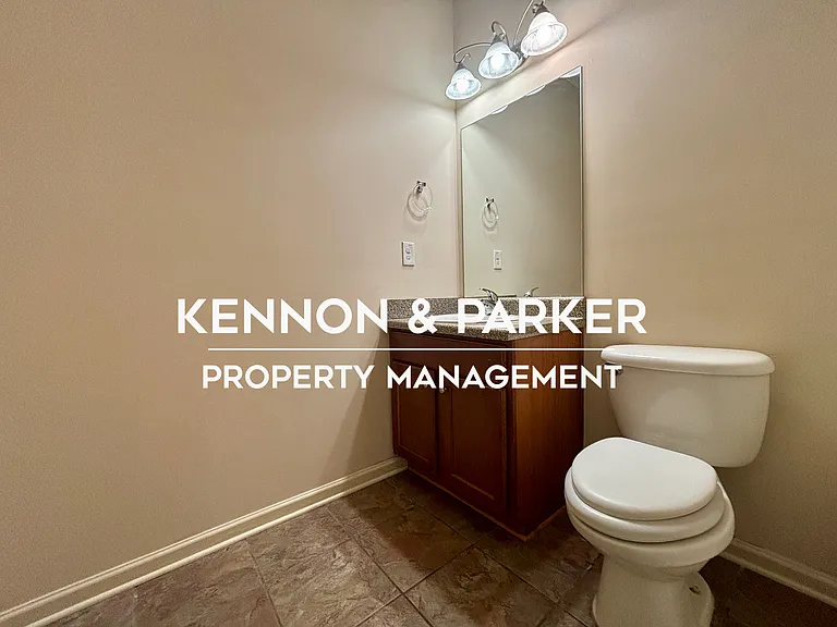 108 Blue Spruce Dr — Photo 3