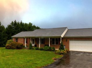 5008 Zeiglers Church Rd, Spring Grove, PA 17362