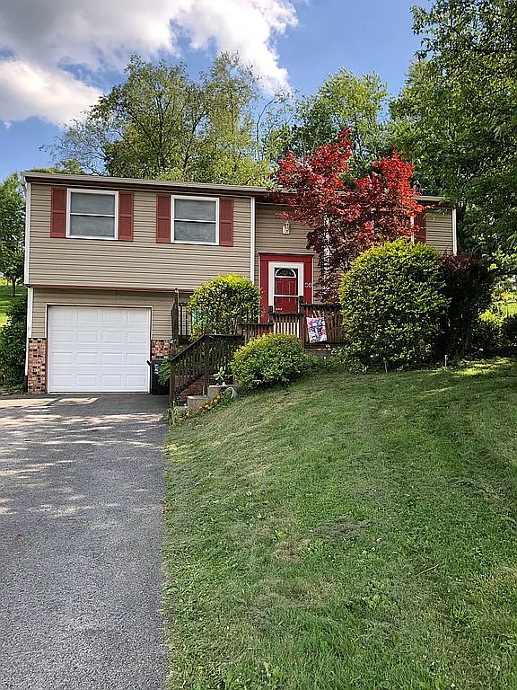 30 Bock Ln photo 1