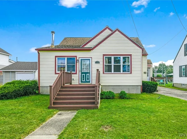 137 Evergreen Pl, Cheektowaga, NY 14225