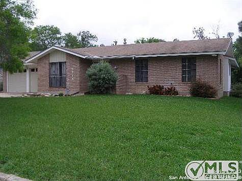 2nd image of 5715 Gillis Dr