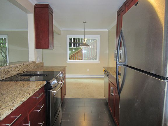 5th image of 11525 Greenwood Ave N APT 102