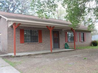 138 2nd St, Wetumpka, AL 36092