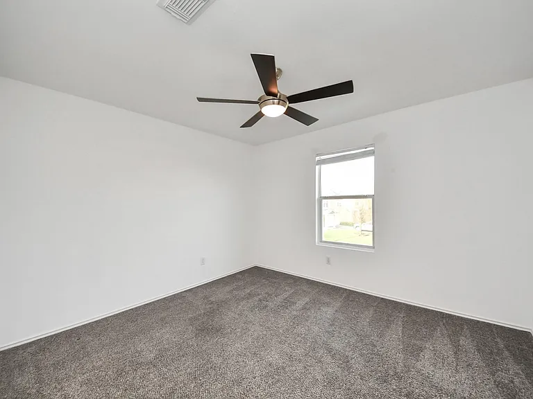 7826 Maverick Trace Ln — Photo 28
