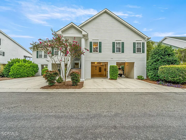 3145 Lakeside Commons Dr SE #1 — Photo 1