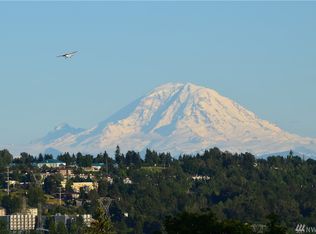 306 Lind Ave NW, Renton, WA 98057