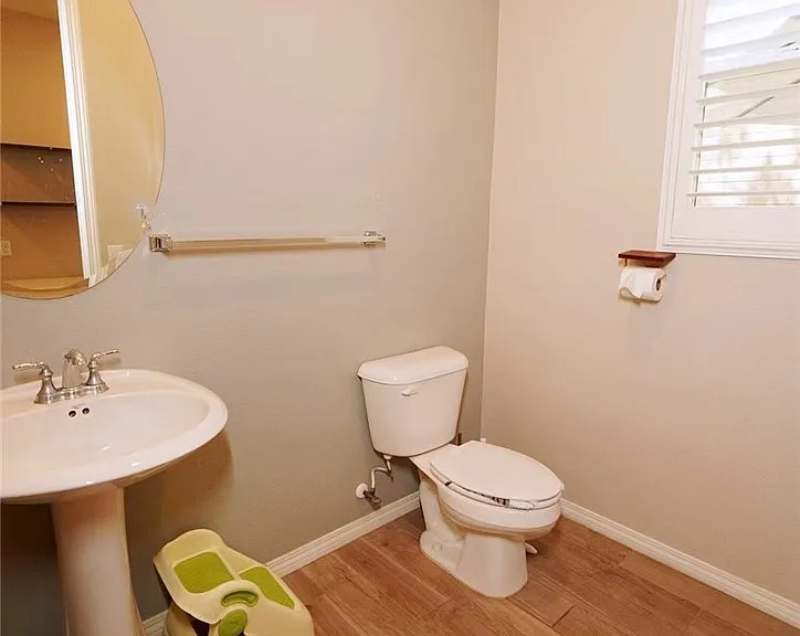 103 Cambria Ct — Photo 9