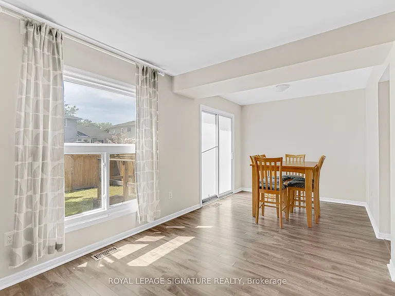 42 Baxter Cres — Photo 12