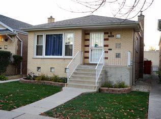 7724 S Troy St, Chicago, IL 60652