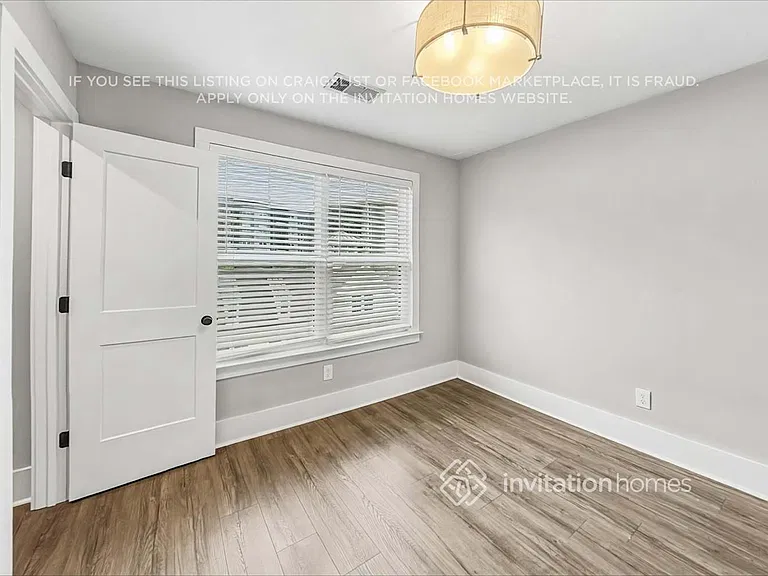 242 Founders Ln — Photo 16