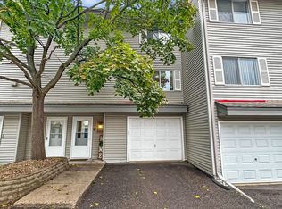 2358 Dorland Ln E #70, Saint Paul, MN 55119