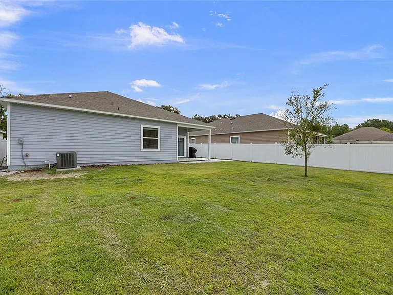 13732 SW 137th Ct — Photo 35