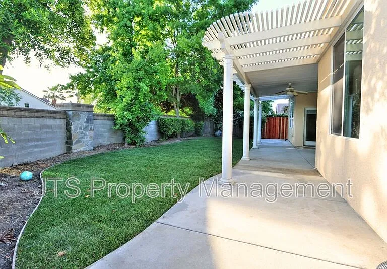 2040 San Esteban Cir — Photo 77