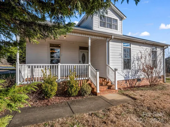 167 Old Main St, Mooresboro, NC 28114