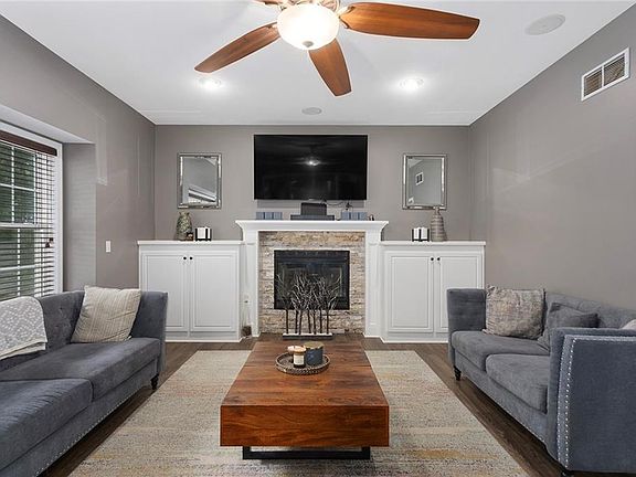 4th image of 3935 N 108th Ct