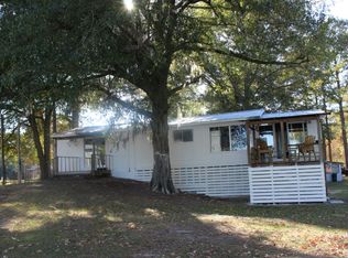 1490 Henderson Landing Rd, Lowndesboro, AL 36752
